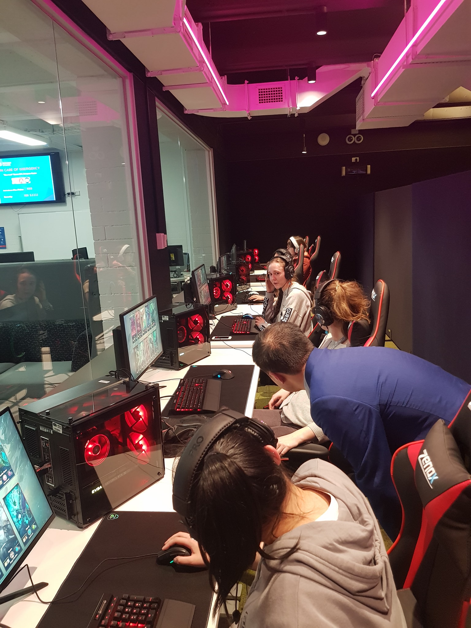 The eSports room open for public use